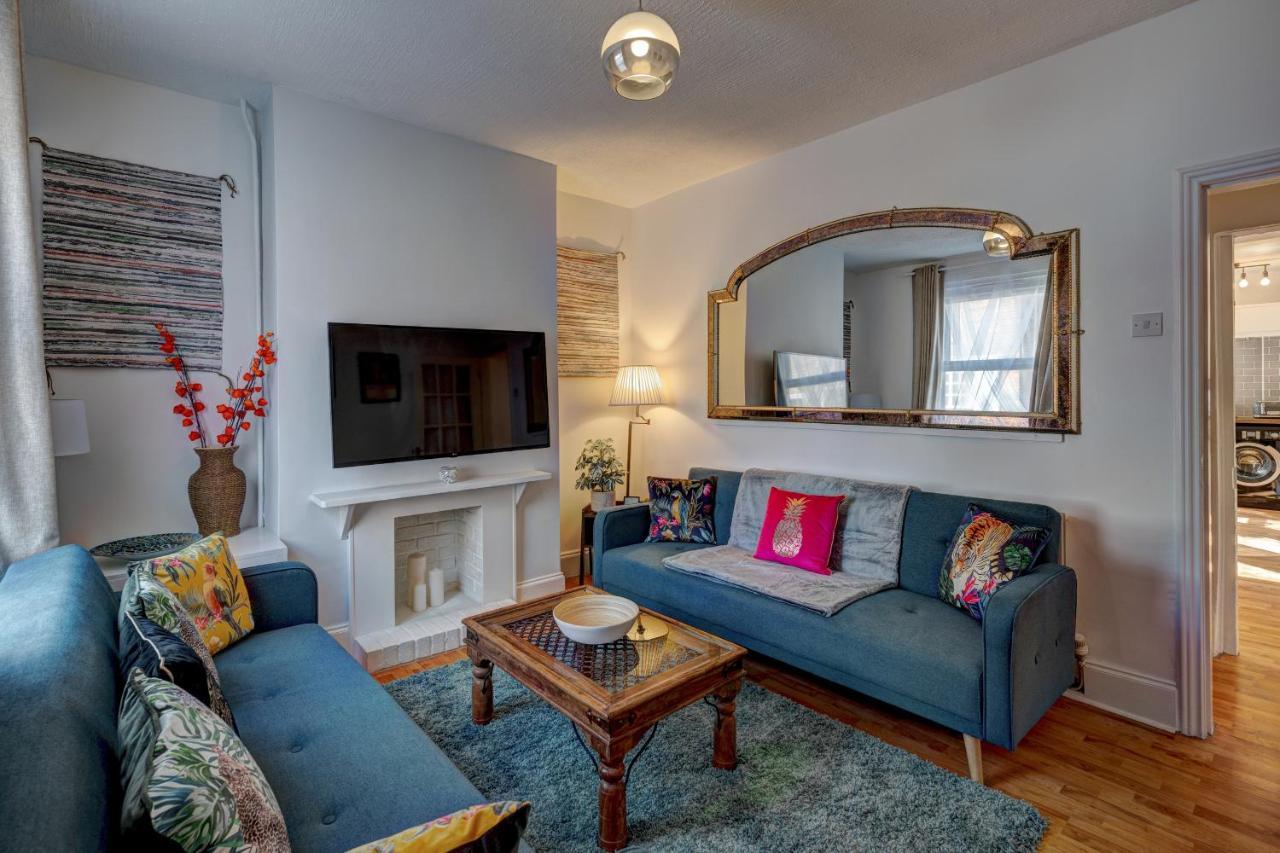 *New* Chester Canal Side 2 Bed Character Home מראה חיצוני תמונה